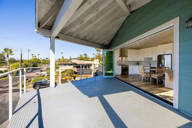 Photo - 1305 Blue Sky Dr