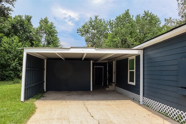 Photo - 621 North St