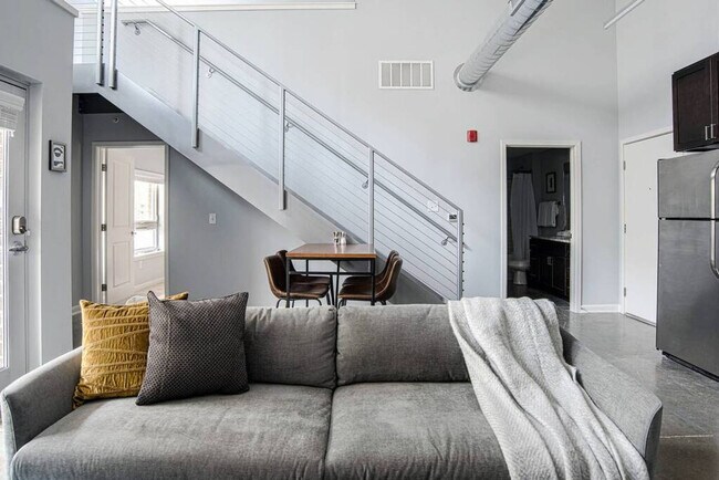 Photo - 450 E Market St Unit ID1014486P