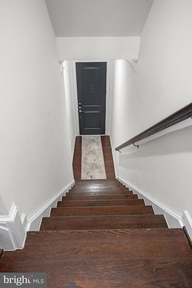 Photo - 3806 Rainier Dr