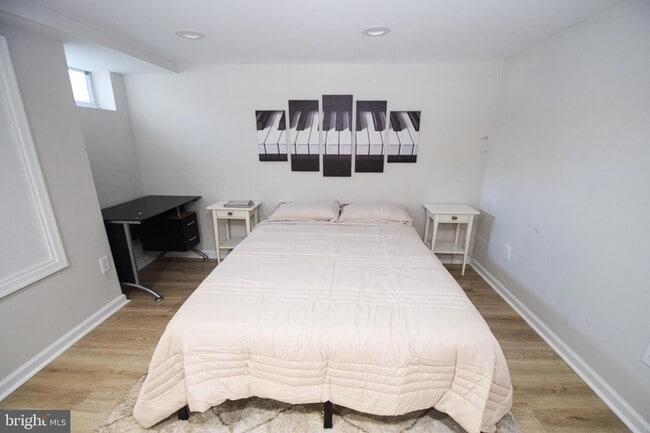 Photo - 1629 Searles Rd