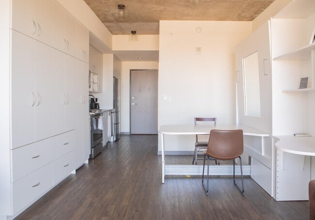 Photo - 1840 N Farwell Ave Unit ID1379022P