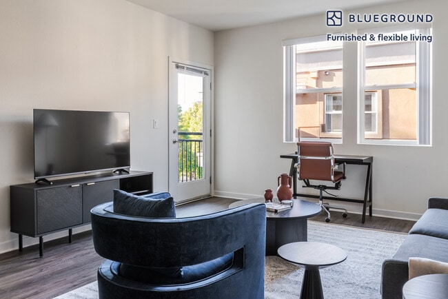 Photo - 34 Union Square Unit FL5-ID1903