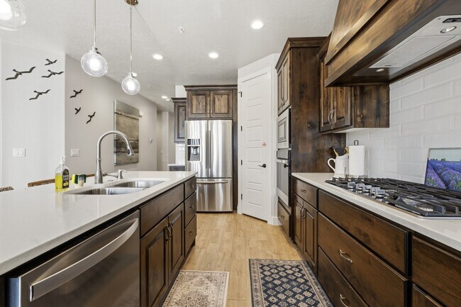 Photo - 2249 N Coral Canyon Blvd Unit SI ID1516052P