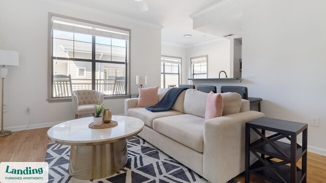 Building Photo - 2000 Monroe Pl NE Unit 7310.1407603