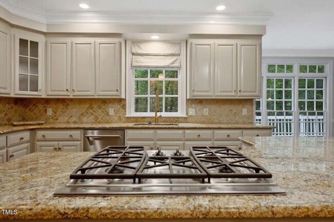 Photo - 1202 Summerville Ln