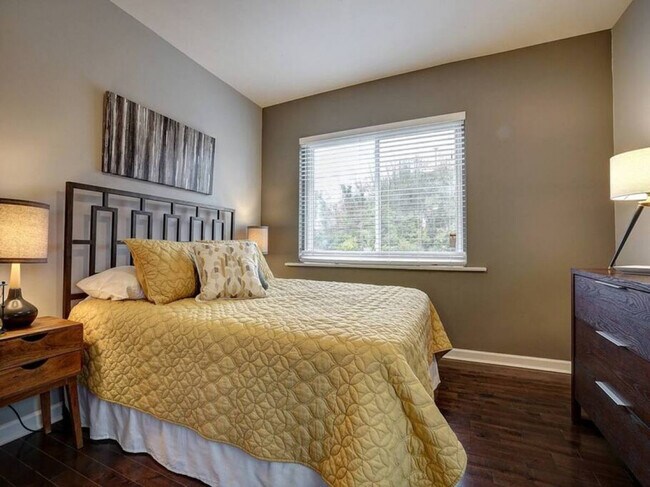 Photo - 2201 Reading Rd Unit ID1056088P