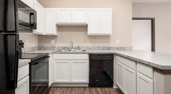 Photo - 5503 Hutchison St Unit 3 Bed