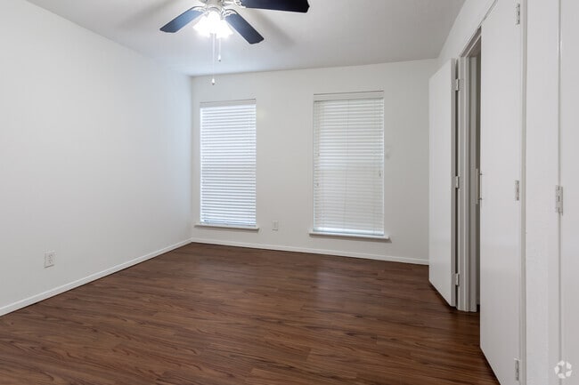 2BR,2BA-B1 - La Cima Newport Condos