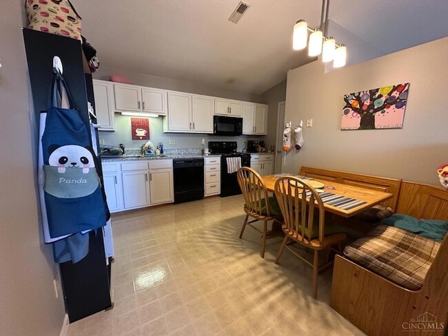 Photo - 44 Indian Cove Cir