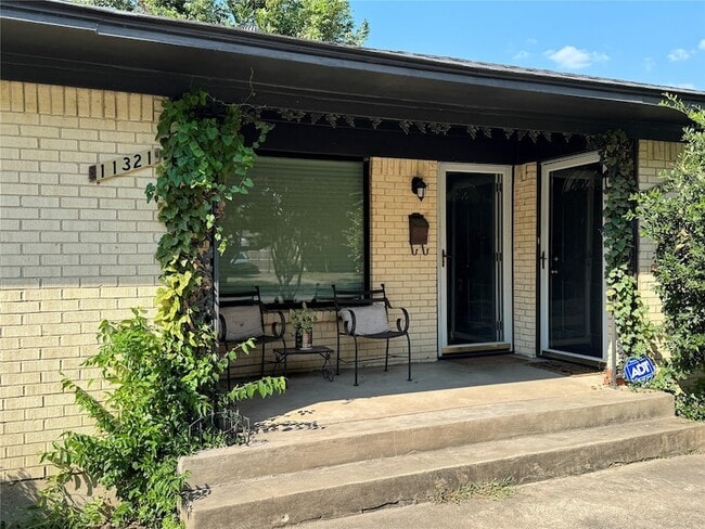 Photo - 11321 Wyatt St