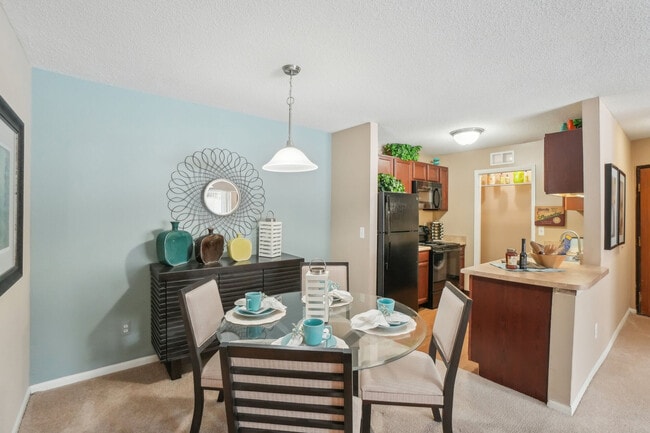 Photo - Glens of Northville Apartments