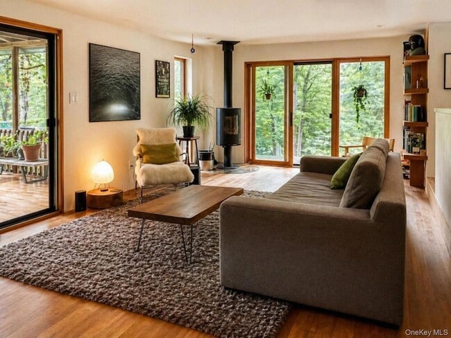 Photo - 277 Creamery Rd