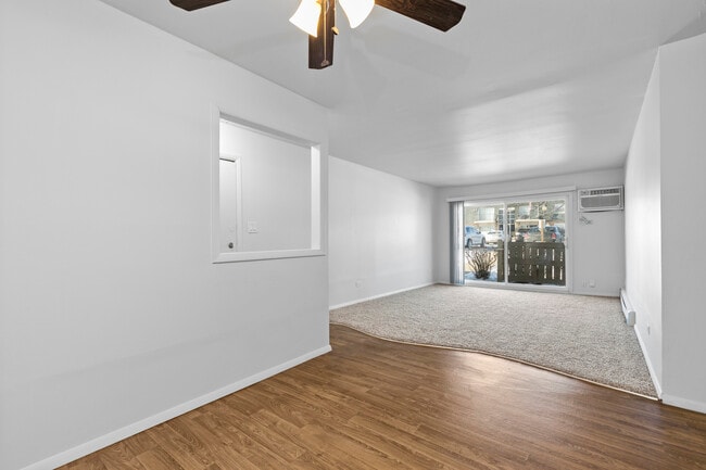 Photo - Green Oaks Apartments