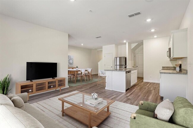 Photo - 2579 Grey Hawk Dr
