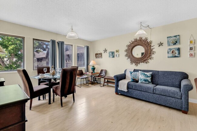 Photo - 983 Cayman Ct Unit SI ID1508176P
