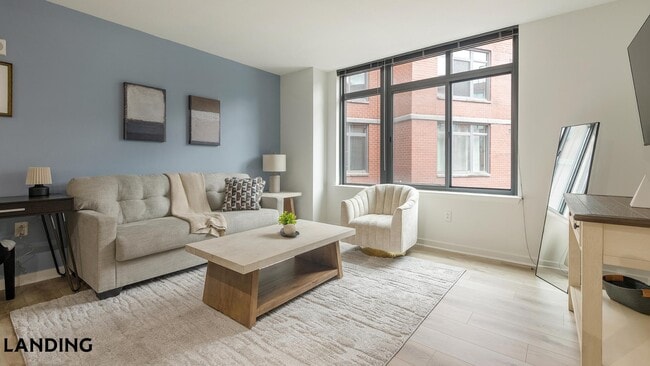 Photo - 100 I St SE Unit 100-1002
