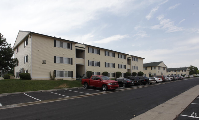 Sunset Peak Apartments - Sunset Peak