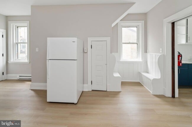 Photo - 243 Chestnut St