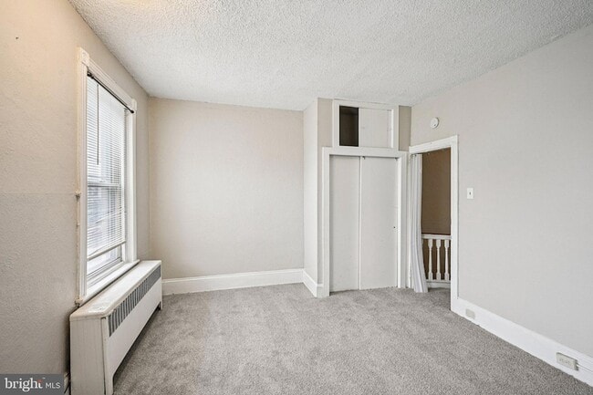 Photo - 201 N 59th St