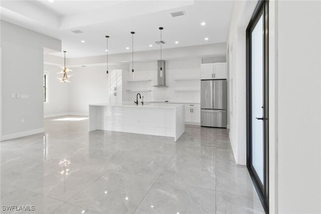 Photo - 2740 35th Ave NE