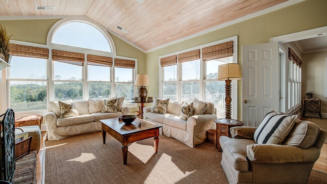 Photo - 15 Nautica Way Unit ID1253380P