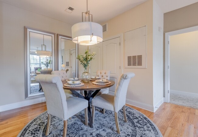 Photo - Afton Ridge Apartments