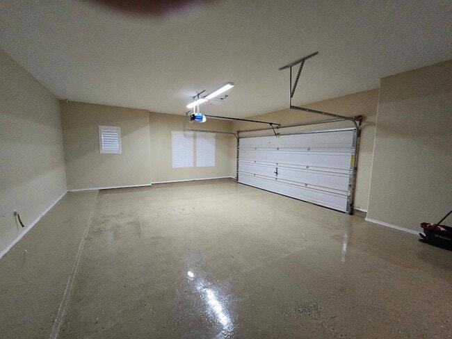 Photo - 123 Veracruz Dr