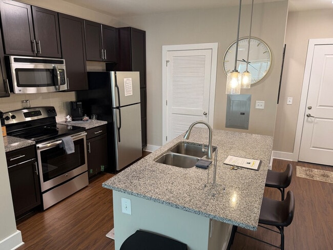 Photo - 4735 Sharon Rd Unit ID1344185P