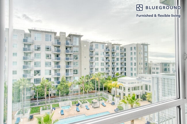 Photo - 550 Moreland Way