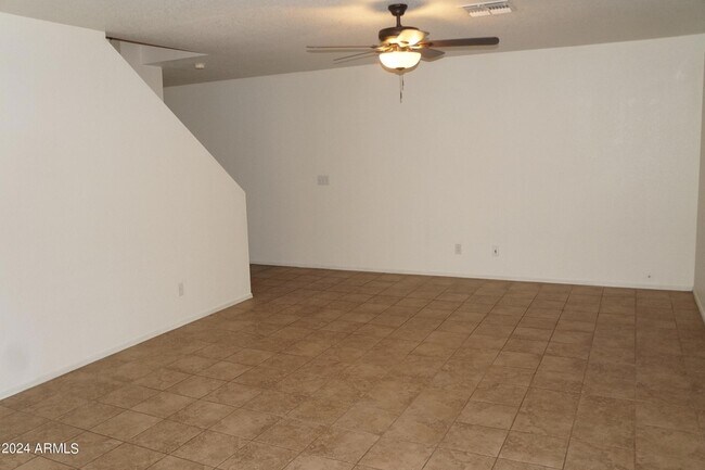 Photo - 2935 E Cherry Hills Dr