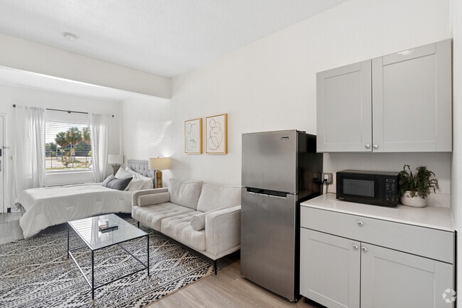 Classic Studio - 350SF - Kitchen - Flats at Vine Street