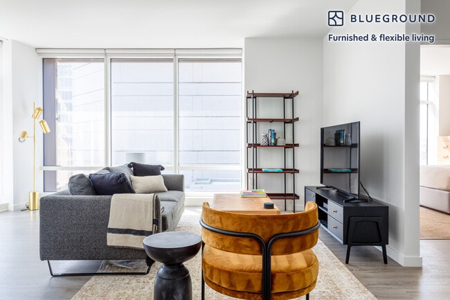 Photo - 8 10th St Unit SI FL17-ID354