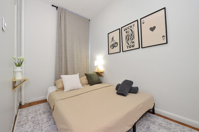 Photo - 388 W 38th St Unit SI ID1383561P