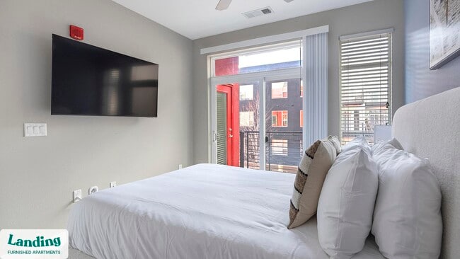 Photo - 1000 S Broadway Unit 317