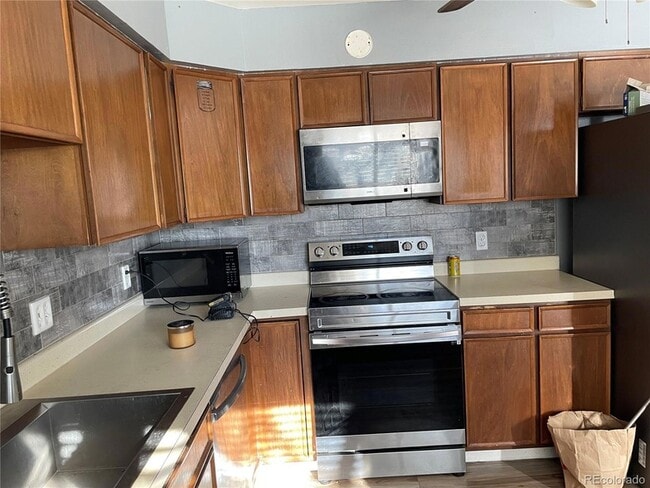 Photo - 2833 S Depew St