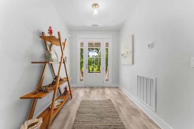 Photo - 187 Portland Park Rd