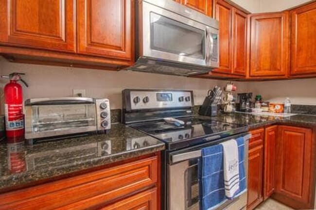 Photo - 1324 Catalpa Ln Unit SI ID1370533P