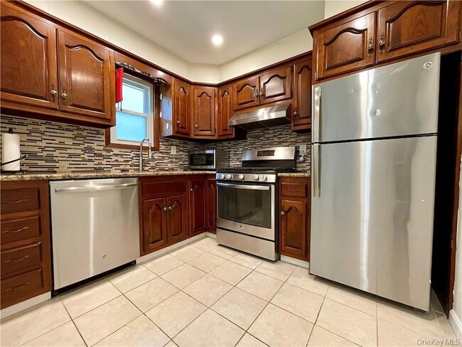 Photo - 3 Elizabeth Pl Unit 1st Fl
