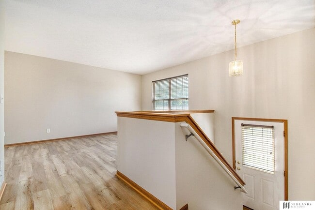Photo - 17854 Lillian St