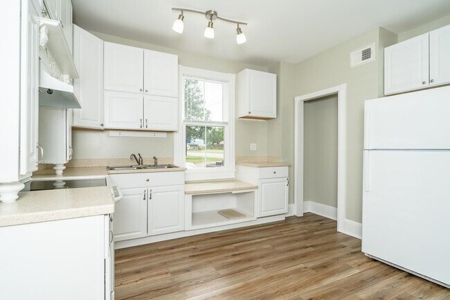 Photo - 632 E Market St