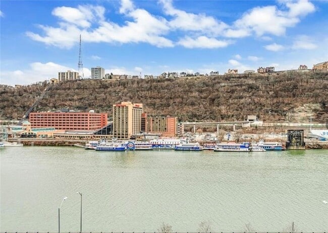 Photo - 151 Fort Pitt Blvd Unit 702