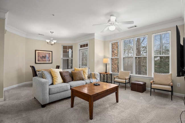 Building Photo - 1623 Brisbane Woods Way Unit SI ID1225816P
