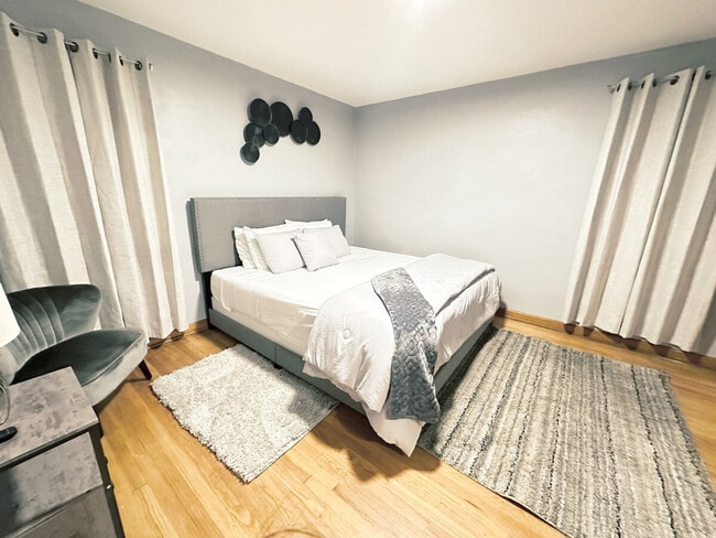 Photo - 7172 Jamieson Ave Unit SI ID1514421P