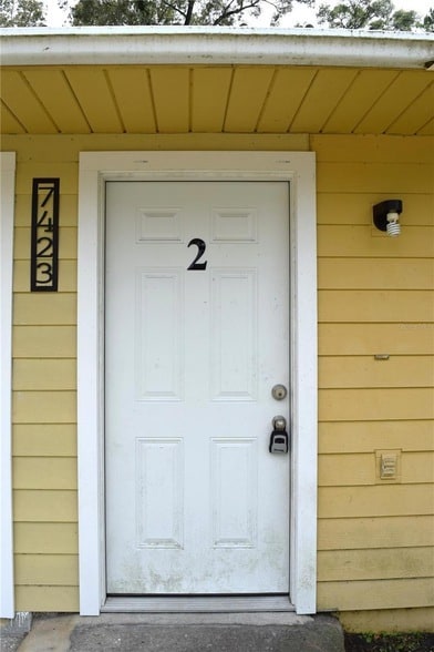Photo - 7423 SW 42nd Pl Unit 2
