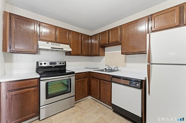 Photo - 2316 Cromwell Hills Dr