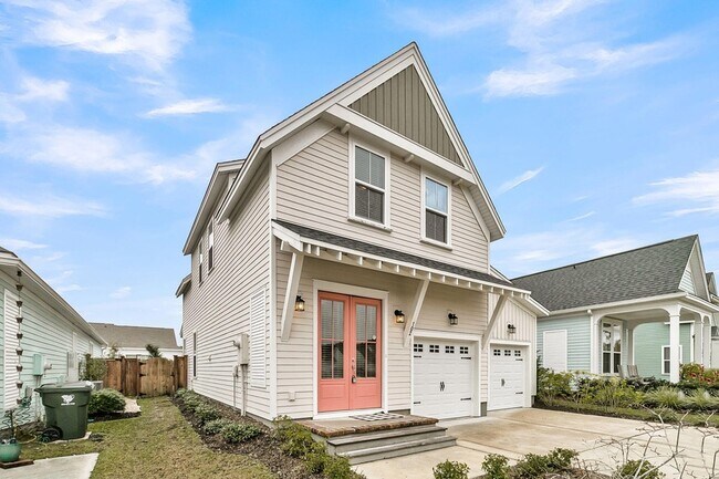 Photo - 102 True Blue Lp