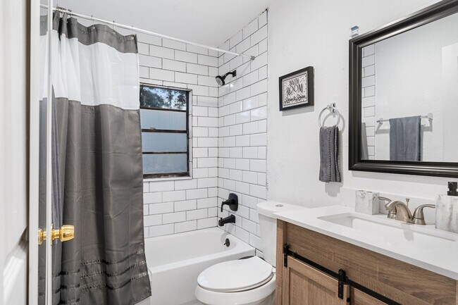 Photo - 4805 N 37th St Unit SI ID1359640P