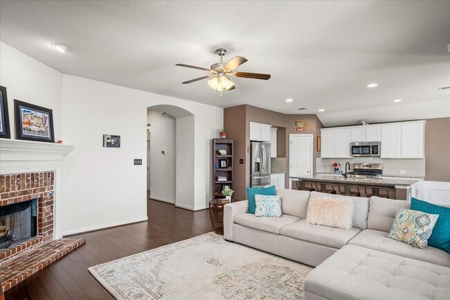 Photo - 5813 Casstello Dr