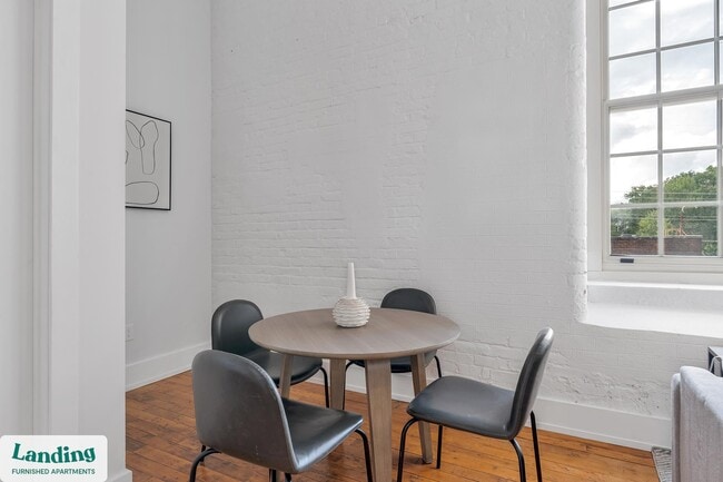 Photo - 31 Victor St Unit 229.1406439